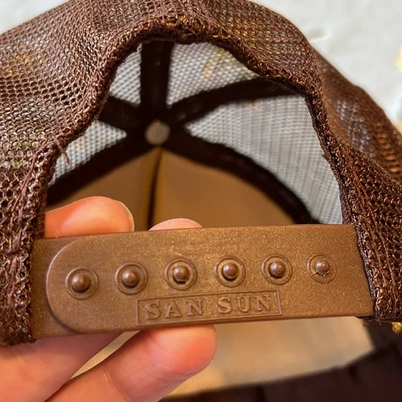 Rare Vintage Duff's Brown and Gold Trucker Hat - Picture 8 of 15